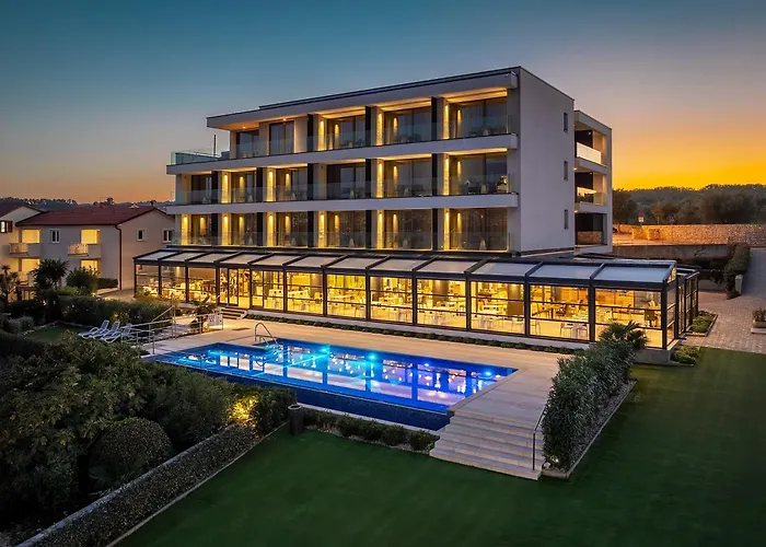 Margaret Hotel 4*